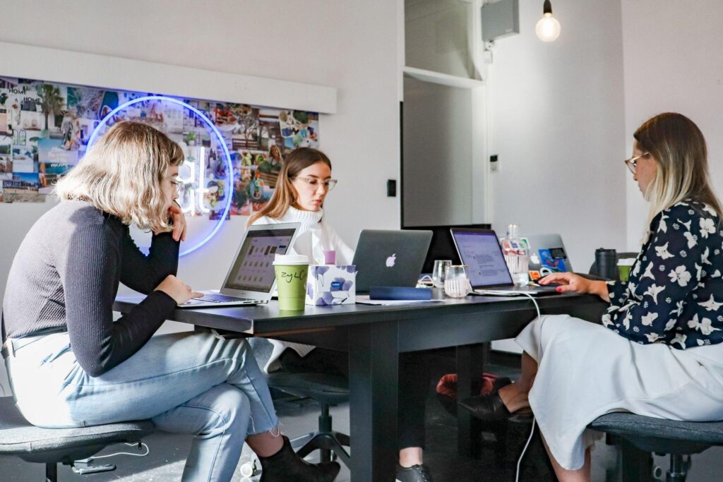 Premium startup branding helping businesses build online authority and trust.